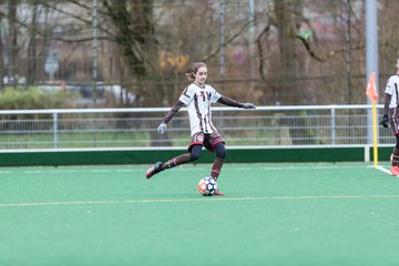 Bild 55 - wBJ VfL Pinneberg - St. Pauli : Ergebnis: 7:0 (Abbruch)